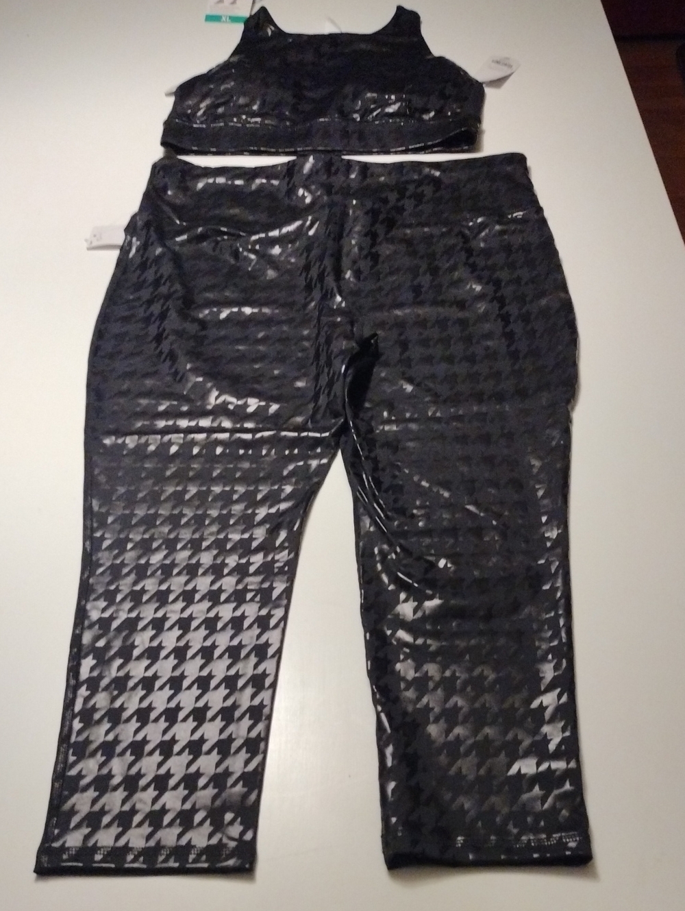 Xersion Shiny Black Houndstooth Girls Leggings